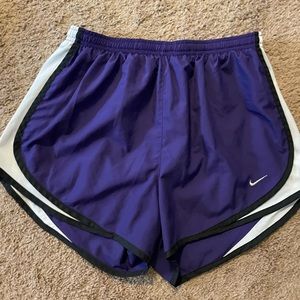 Running shorts